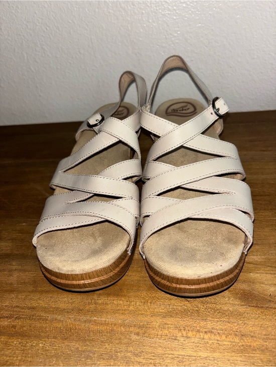 Dansko Shoes - Dansko Strappy Slingback Sandals in Cream